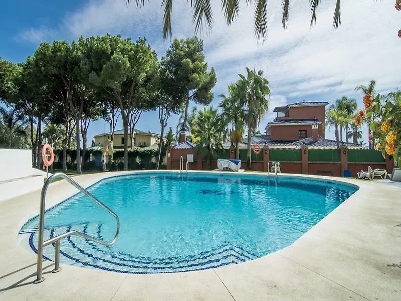 Apartamento Frontline Beach In Puerto Banus - Roomservice Marbella